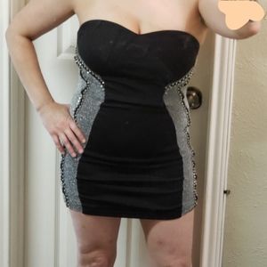 Strapless dress